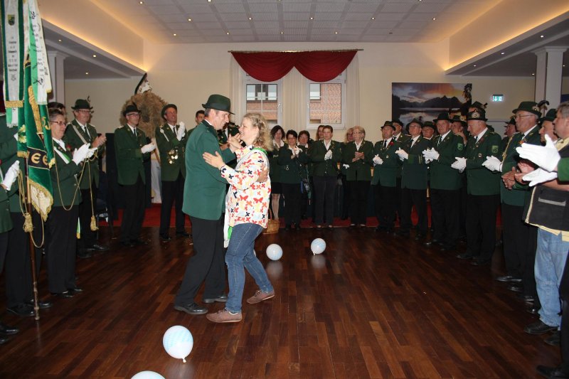 1-10-2016_erntefest_1002_ehrentanz