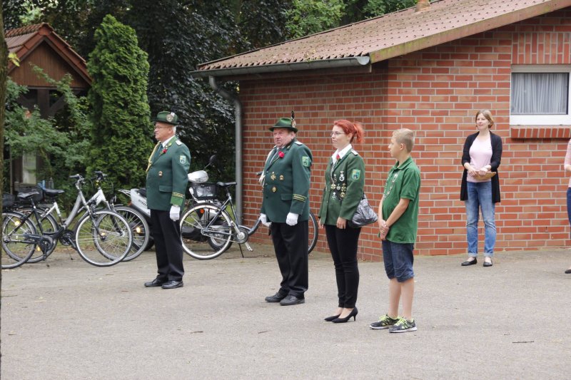 2015-07-11schuetzenumzug_koenigwilli023