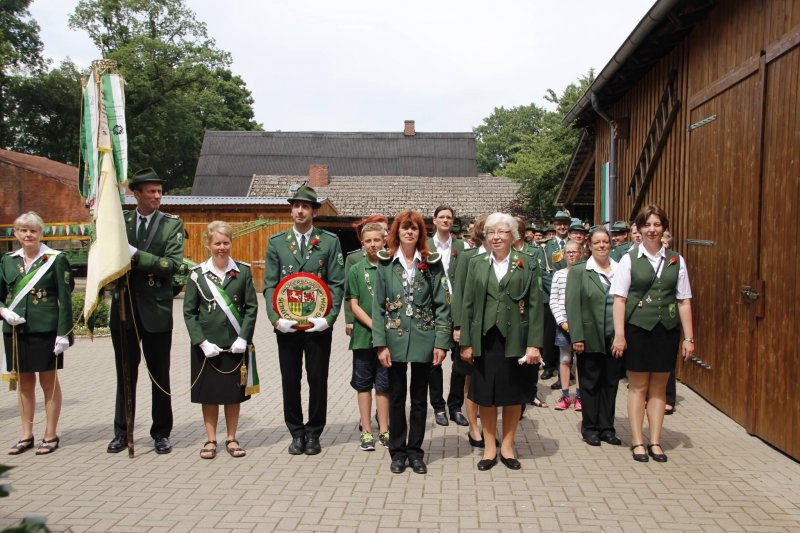 2015-07-11schuetzenumzug_koenigwilli026