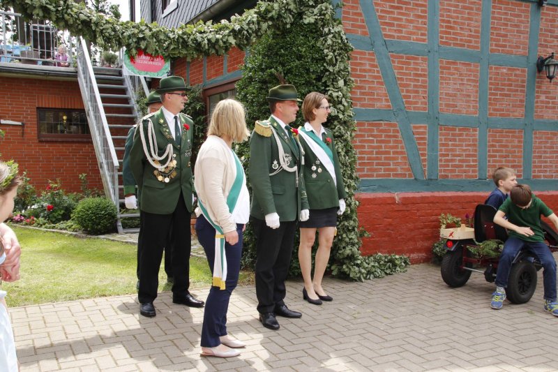 2015-07-11schuetzenumzug_koenigwilli027