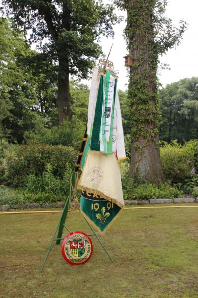 2015-07-11schuetzenumzug_koenigwilli039