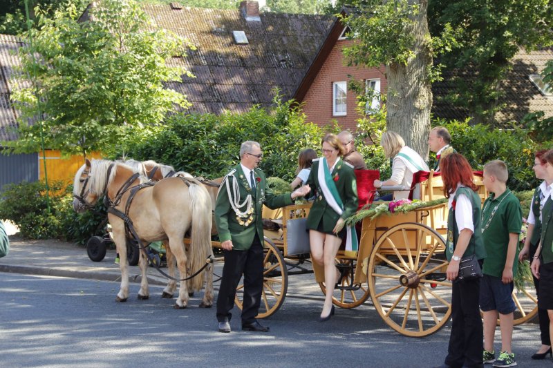 2015-07-11schuetzenumzug_koenigwilli123